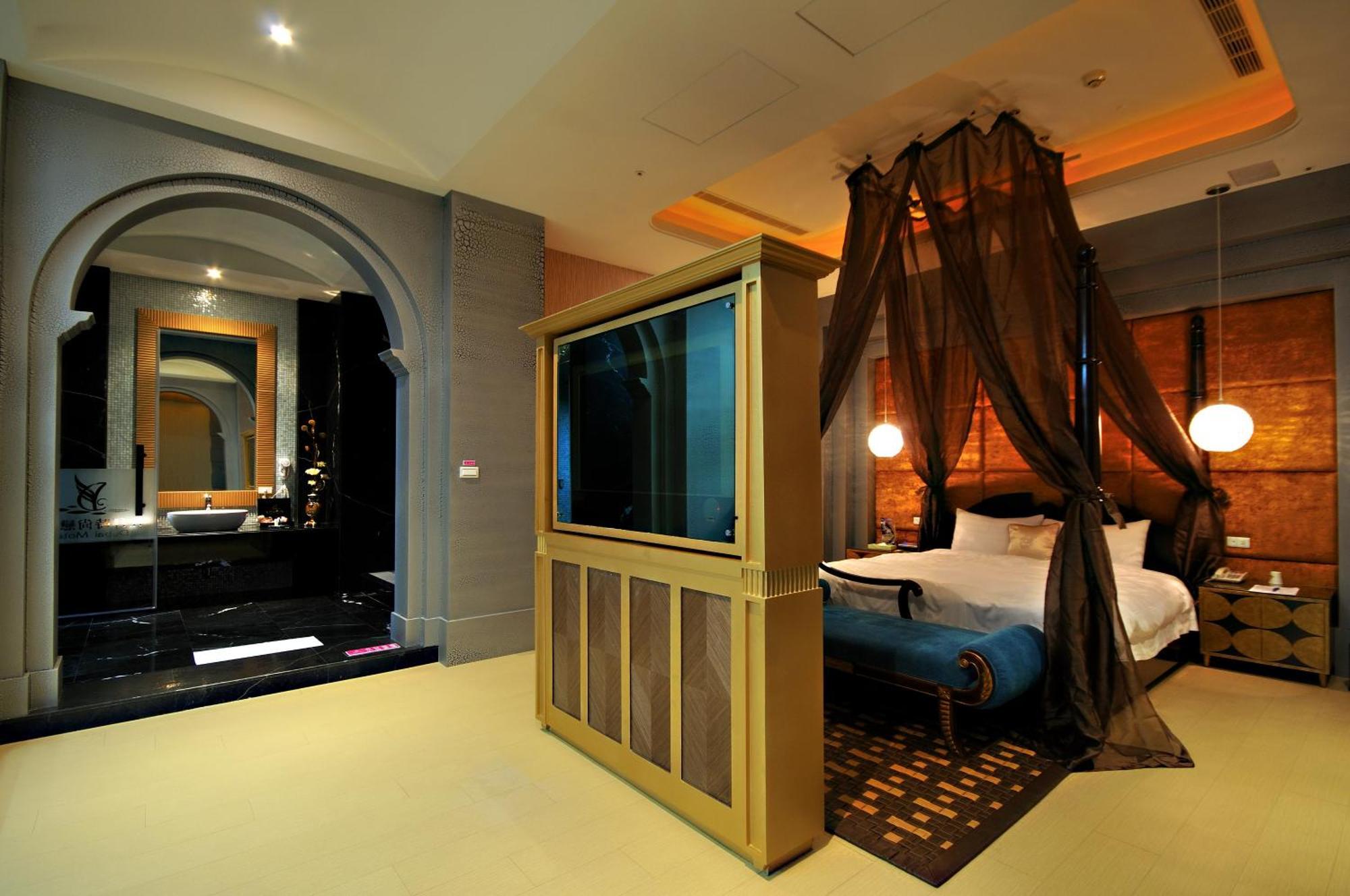 Dubai Motel Yilan Exterior foto